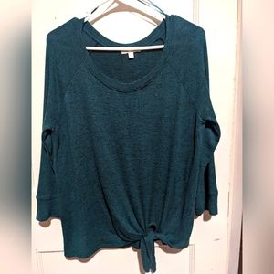 nine Britton Green sweater